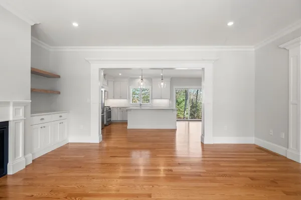 $1,549,000 | 15 Oak Avenue, Bourne, MA 02534