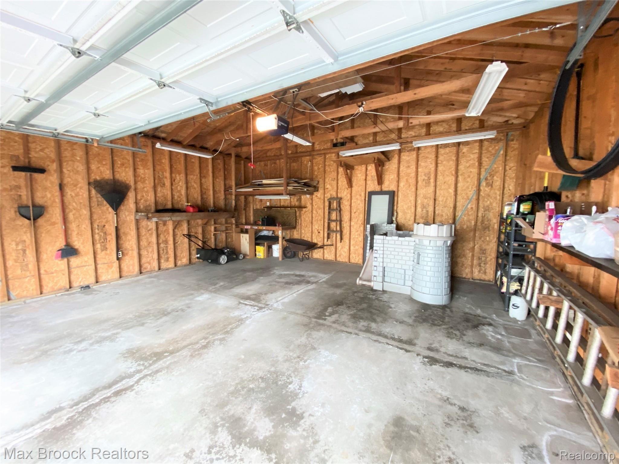 3325 Cumberland Road Berkley, MI 48072 - Photo 23 of 23 Massive 2.5 Car Garage