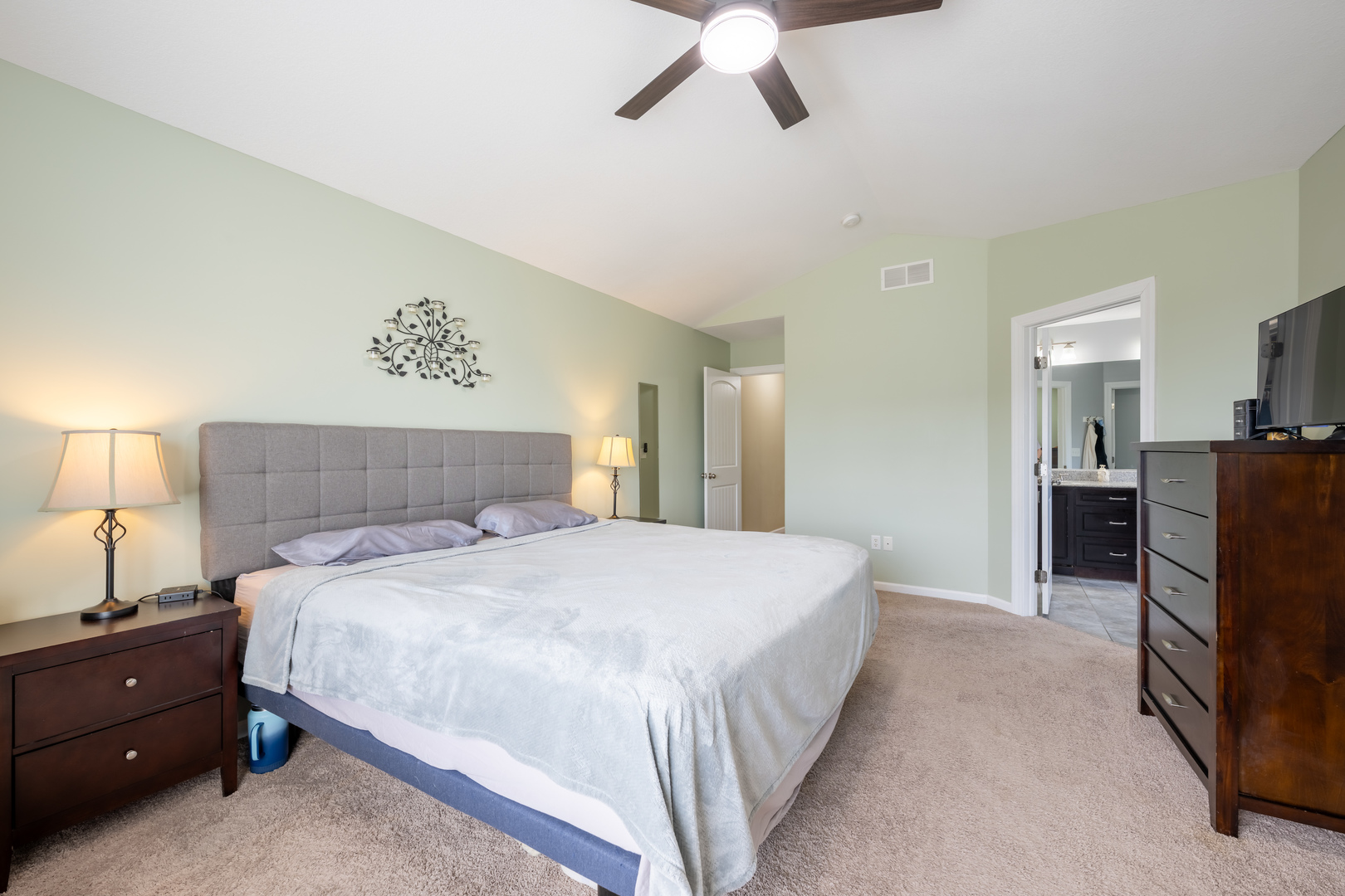 1626 Hunters Ridge Court Mahomet, IL 61853 - Photo 15 of 36 Gallery Image 15