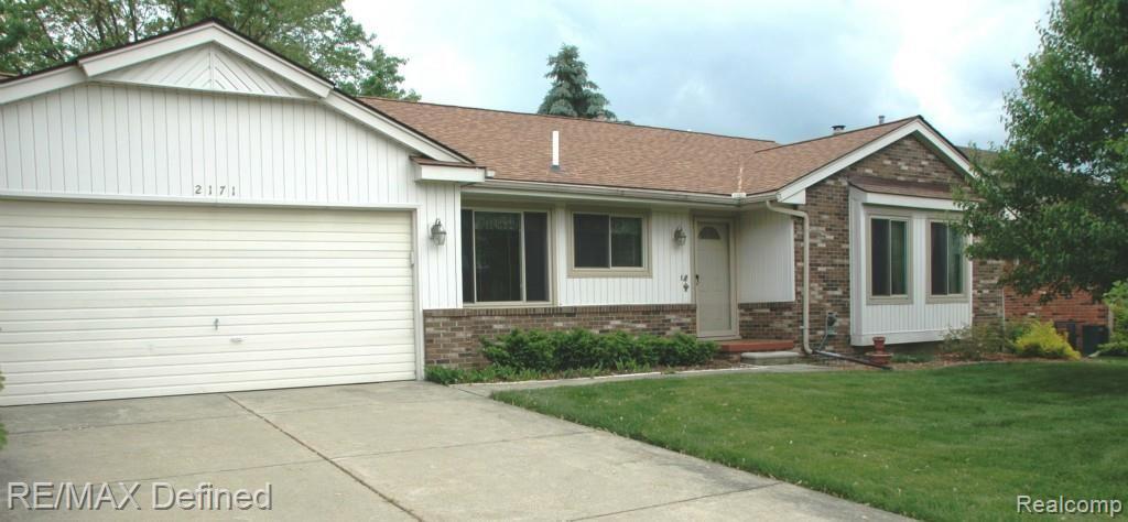 2171 Highsplint Drive Rochester, MI 48307 - Photo 1 of 28 1extf.jpg