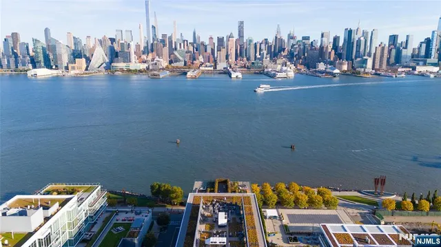 $3,300,000 | 1200 Ave At Port Imperial, Unit 705, Weehawken, NJ 07086