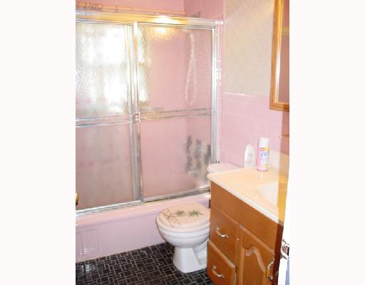 110 Glenbrook Road Warwick, RI 02889 - Photo 5 of 8 Master Bath/Spa.