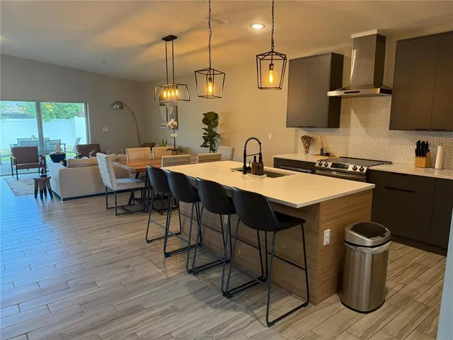 $3,500 | 2023 White Avenue, Orlando, FL 32806