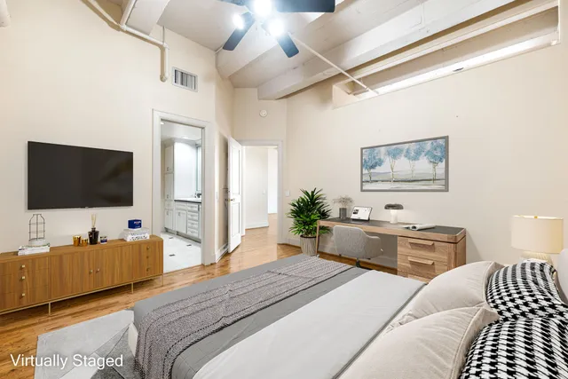 $275,000 | 1120 Texas Street, Unit 7D, Houston, TX 77002