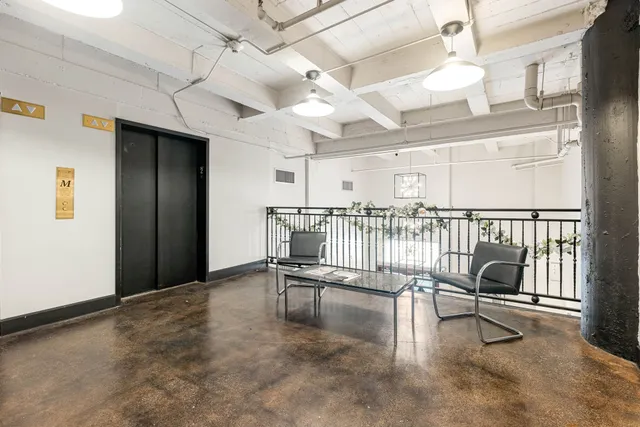 $275,000 | 1120 Texas Street, Unit 7D, Houston, TX 77002