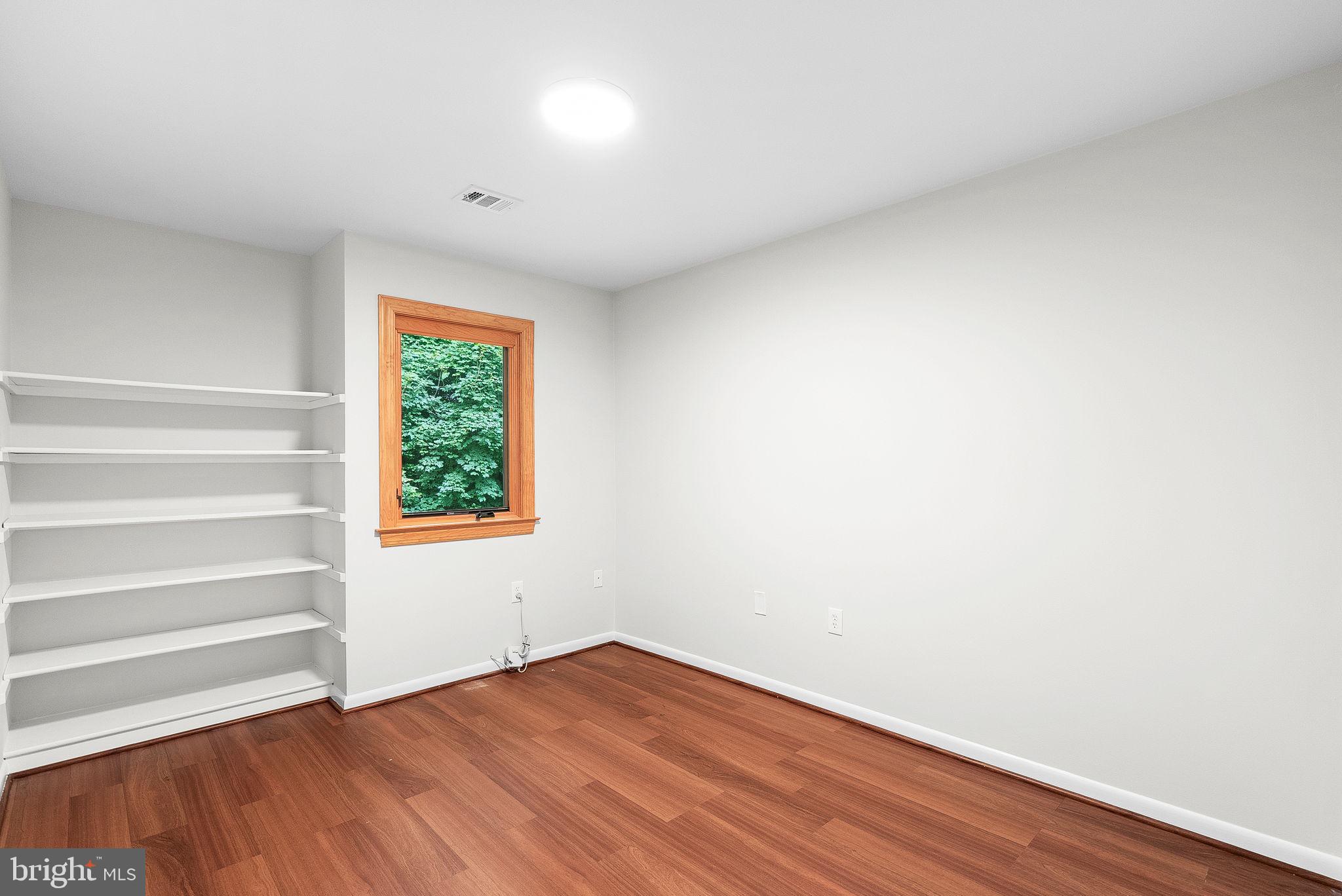 1922 Winterport Cluster Reston, VA 20191 - Photo 45 of 87 Gallery Image 45