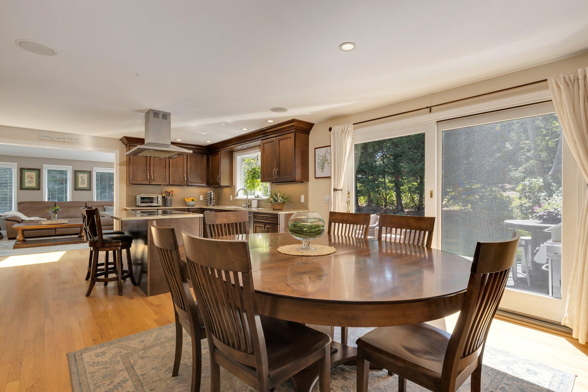 104 Owl Pond Road Brewster, MA 02631 - Photo 11 of 58 104 Owl Pond Dining, Kitchen, Sliders to