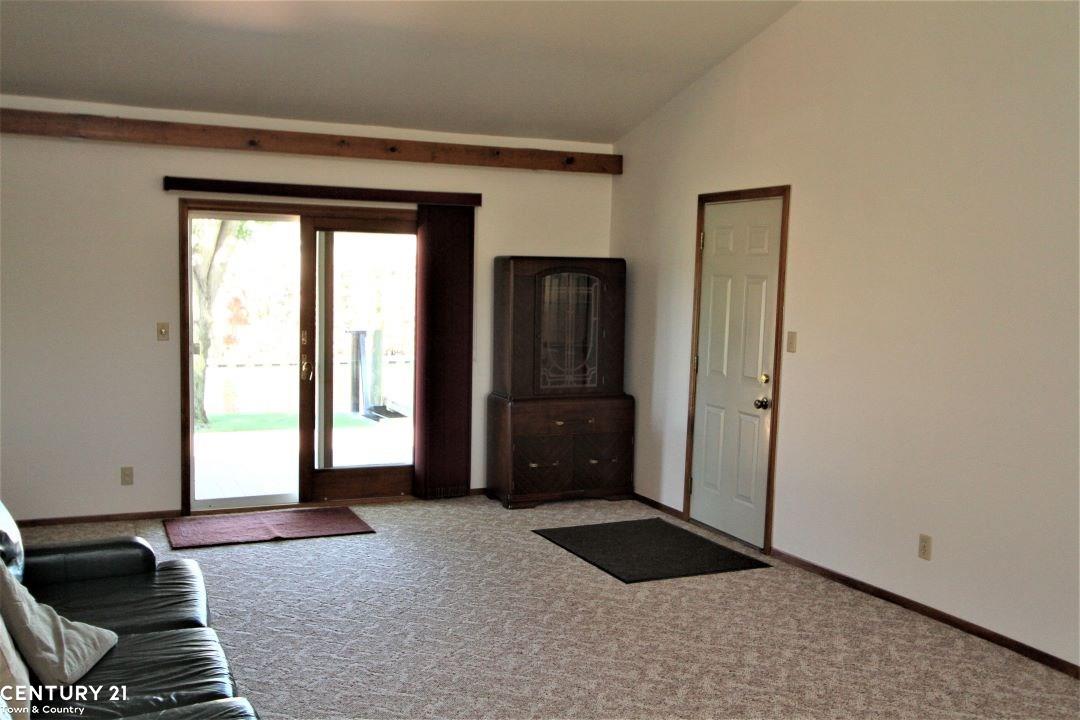 37835 Pointe Rosa Street Harrison Township, MI 48045 - Photo 15 of 22 Gallery Image 15