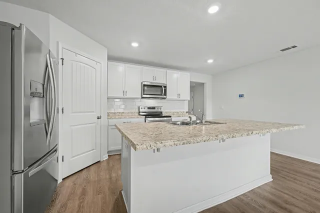 $340,000 | 3277 Chapelwood Drive, Crestview, FL 32539