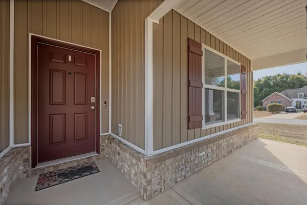 a view of a house entryway