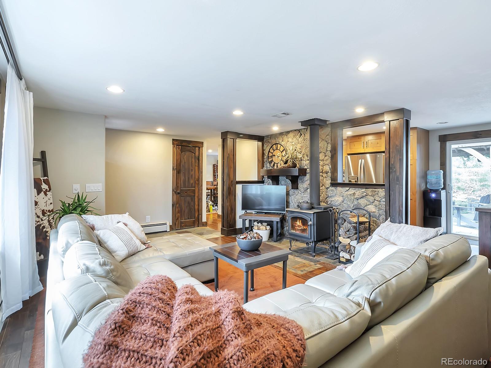7765 Matterhorn Road Evergreen, CO 80439 - Photo 8 of 37 Gallery Image 8