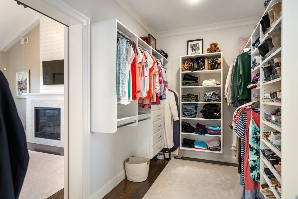 19 Marshall Road Wellesley, MA 02482 - Photo 19 of 33