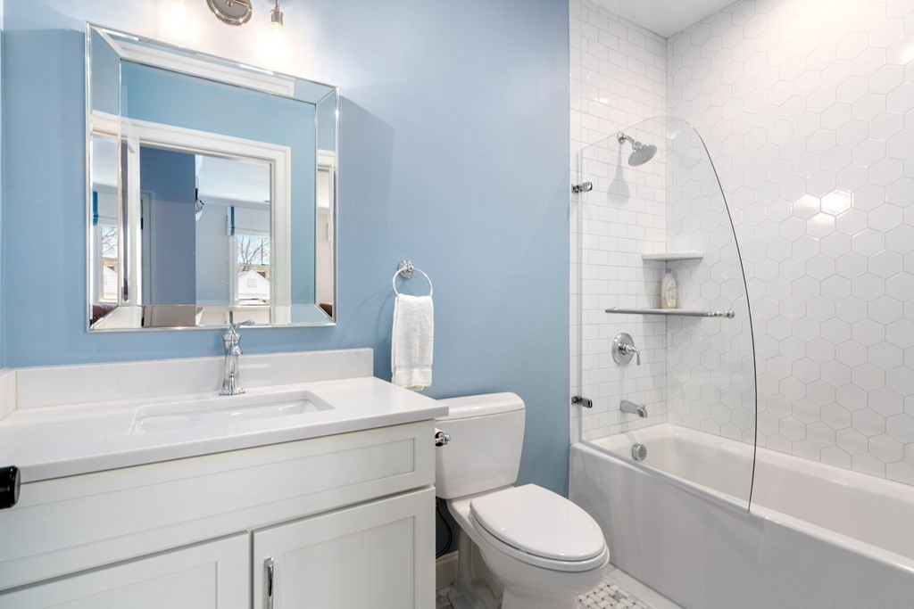 19 Marshall Road Wellesley, MA 02482 - Photo 24 of 33