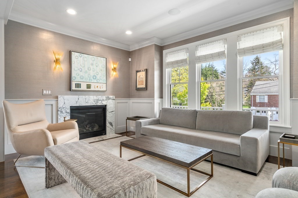 19 Marshall Road Wellesley, MA 02482 - Photo 5 of 33