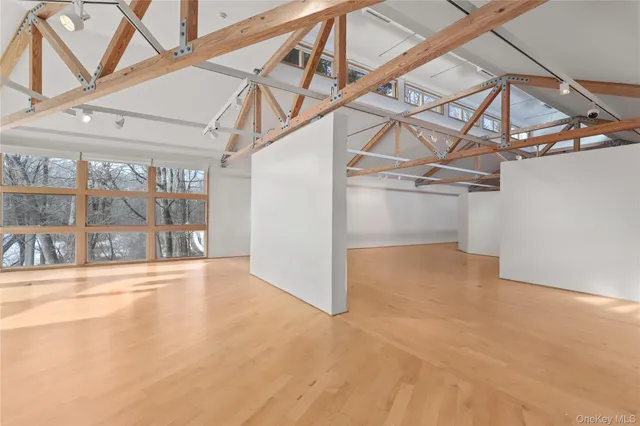 $2,995,000 | 64 Pound Ridge Road, Pound Ridge, NY 10576