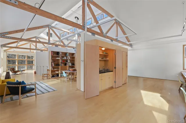 $2,995,000 | 64 Pound Ridge Road, Pound Ridge, NY 10576