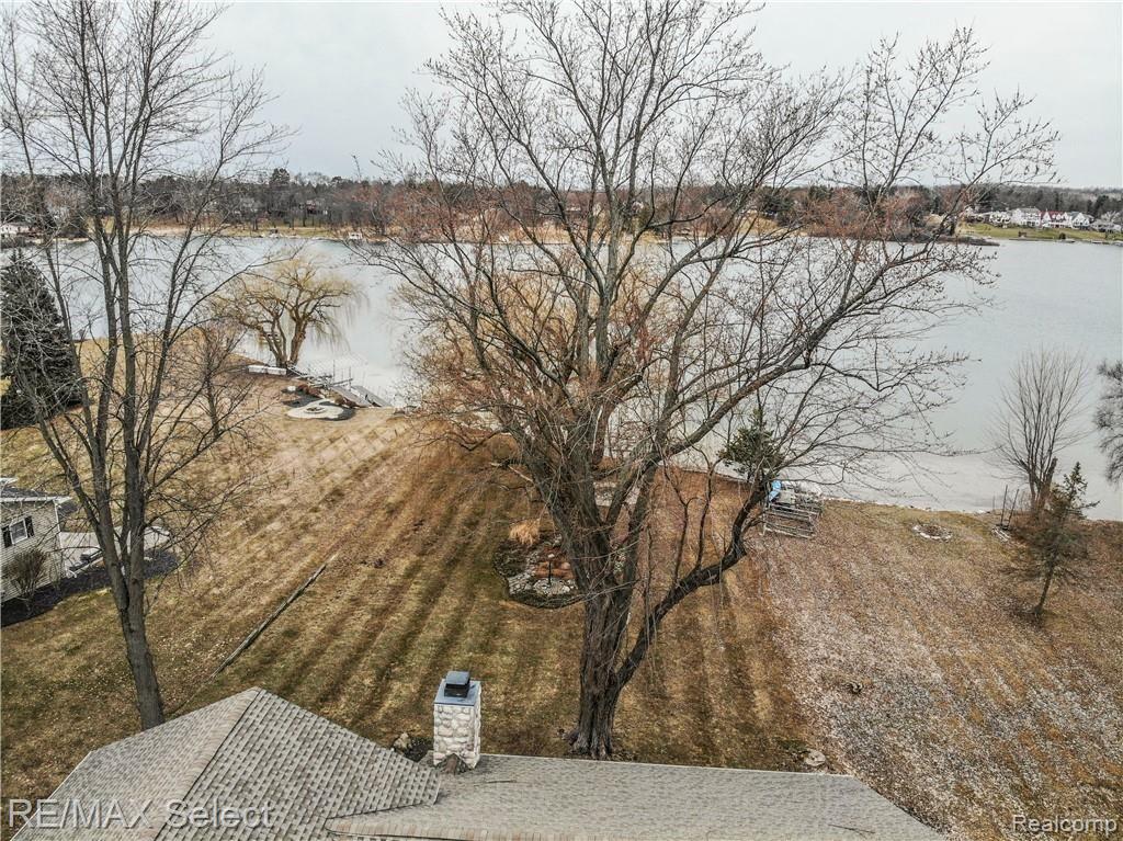 10309 Bennett Lake Road Fenton, MI 48430 - Photo 76 of 79 DJI_0901.jpg