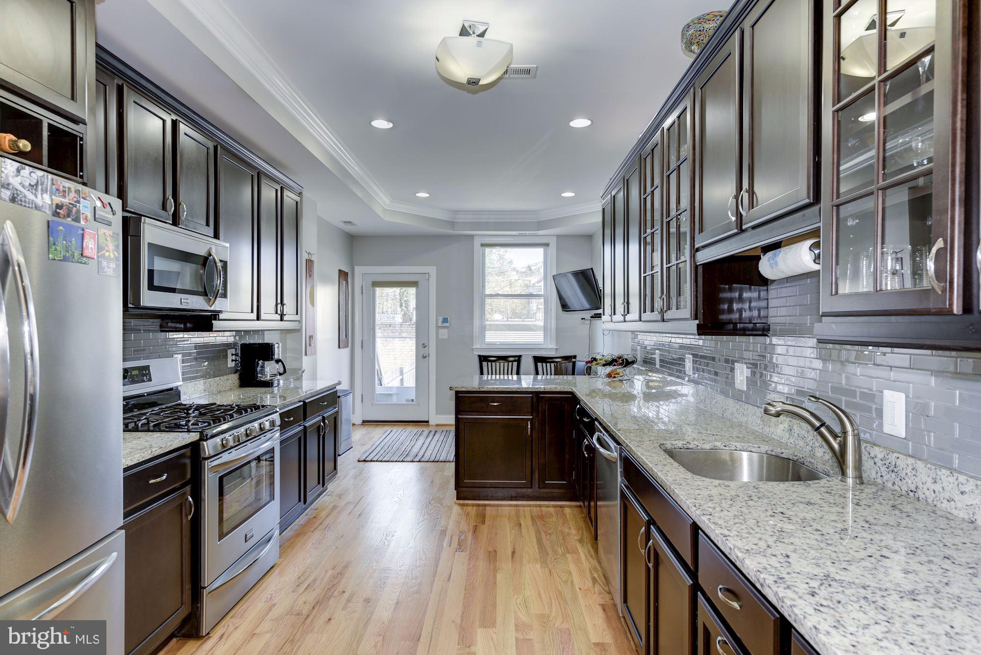 1114 Spring Road Northwest Washington, DC 20010 - Photo 13 of 34