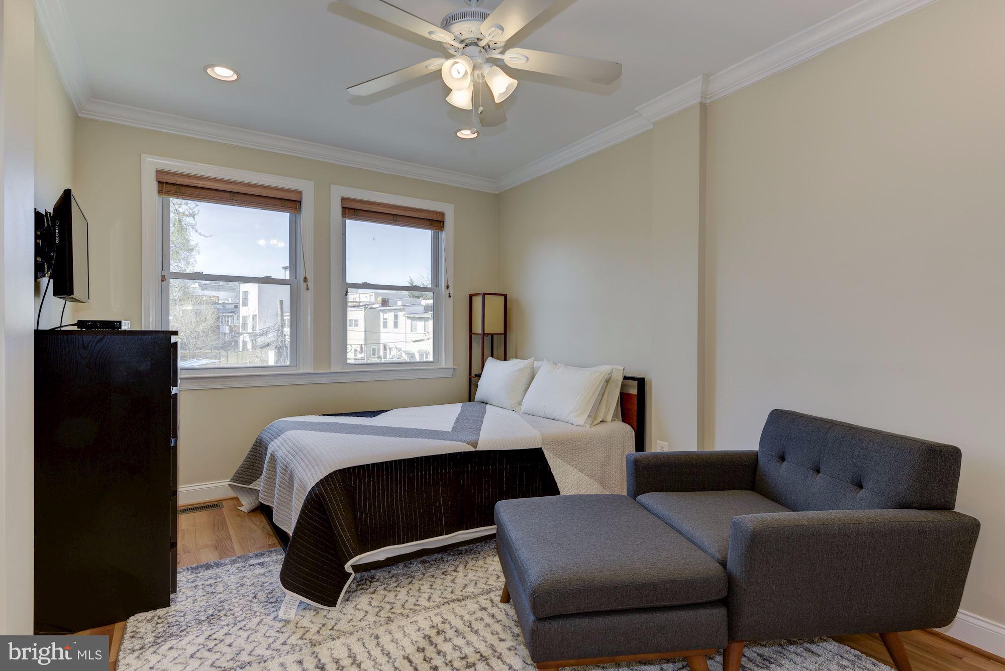 1114 Spring Road Northwest Washington, DC 20010 - Photo 21 of 34