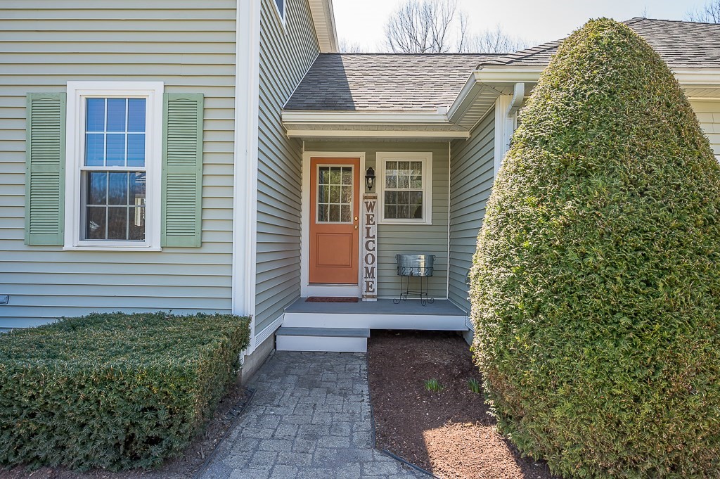 7 Crestview Drive Rutland, MA 01543 - Photo 3 of 30