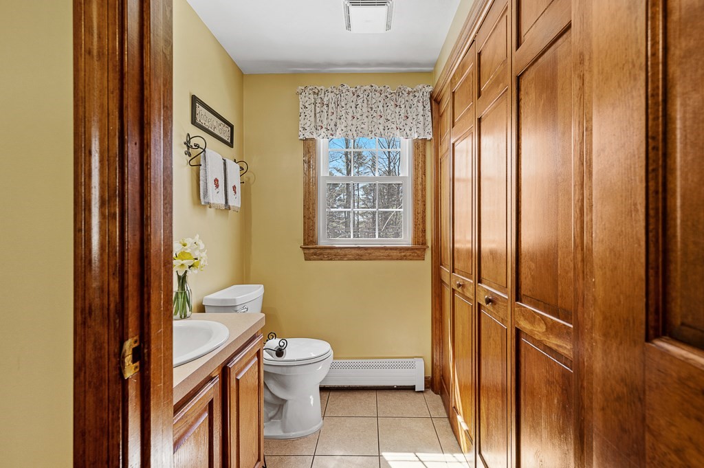 7 Crestview Drive Rutland, MA 01543 - Photo 5 of 30