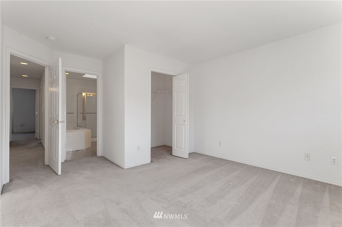 17537 110 Lane Southeast, Unit 19 Renton, WA 98055 - Photo 13 of 32 Gallery Image 13