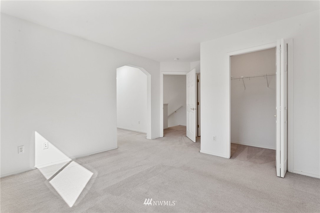 17537 110 Lane Southeast, Unit 19 Renton, WA 98055 - Photo 14 of 32 Gallery Image 14