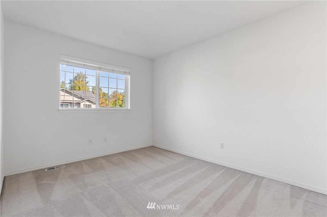 17537 110 Lane Southeast, Unit 19 Renton, WA 98055 - Photo 22 of 32 Gallery Image 22