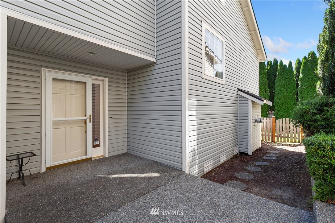 17537 110 Lane Southeast, Unit 19 Renton, WA 98055 - Photo 30 of 32 Gallery Image 30