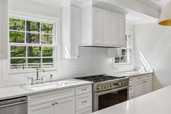 $1,695,000 | 5622 Hillview Drive, Brentwood, TN 37027