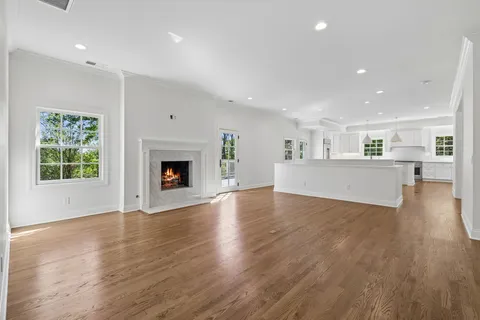 $1,655,000 | 5622 Hillview Drive, Brentwood, TN 37027