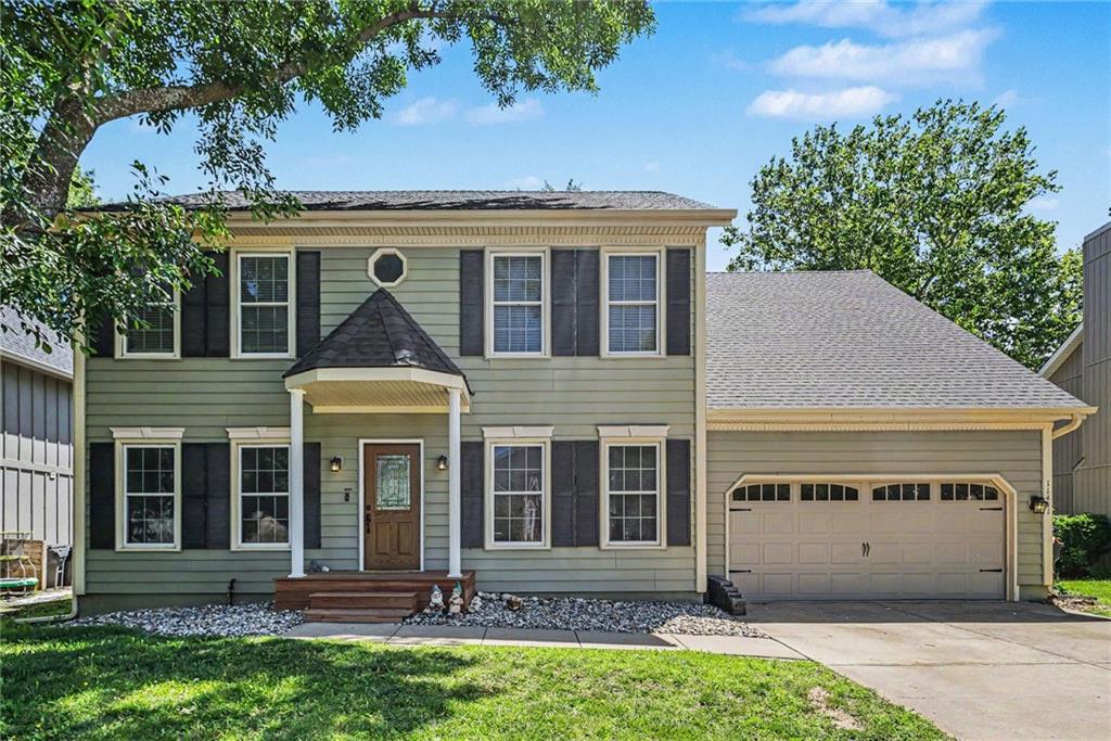 11441 South Rene Street Olathe, KS 66215 - Photo 3 of 40