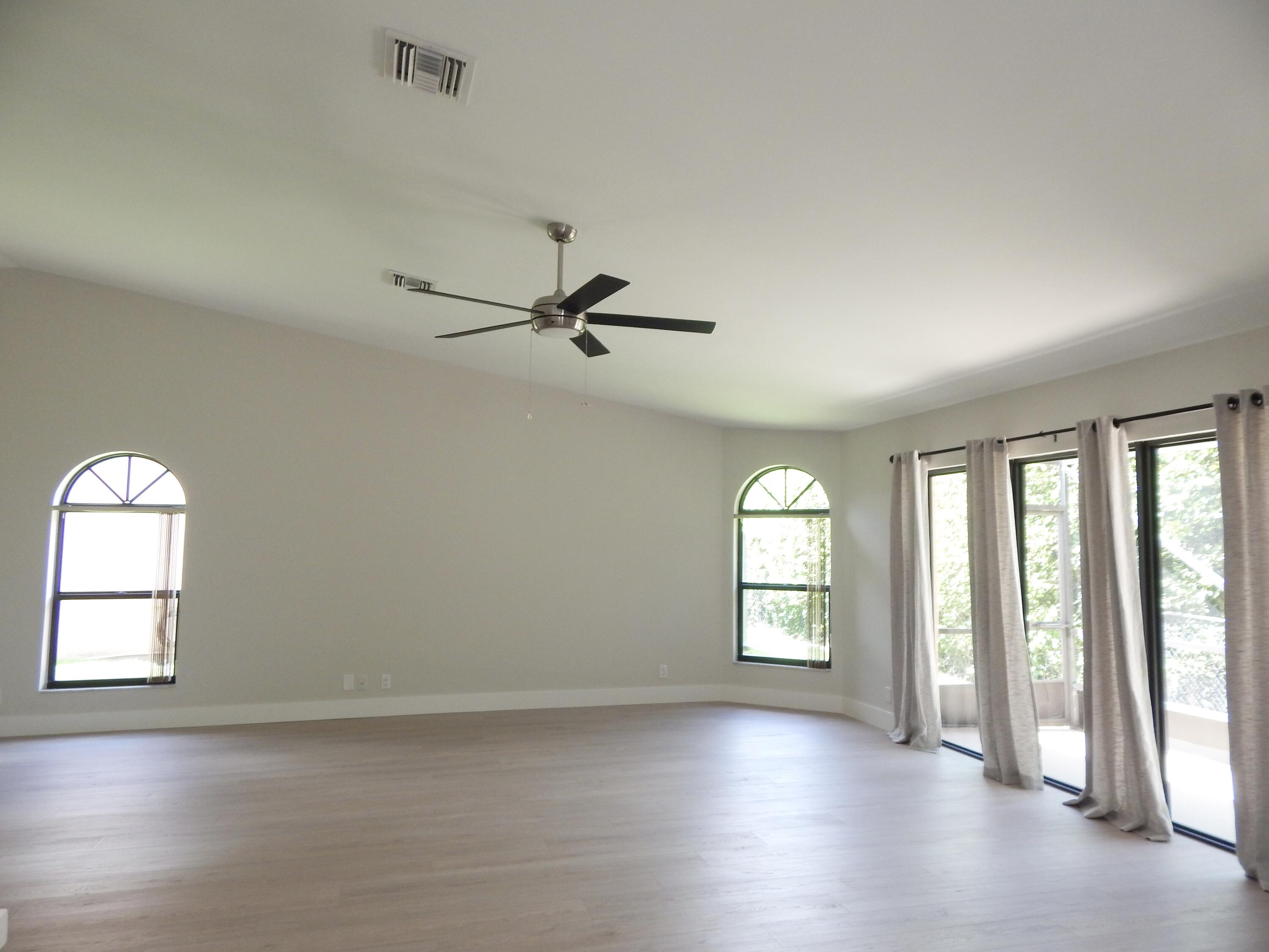 22864 Marbella Circle Boca Raton, FL 33433 - Photo 31 of 56 Boca Raton Home For Rent Boca Del Mar