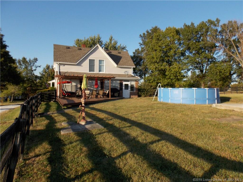 11581 Losson Road Pekin, IN 47165 - Photo 4 of 21 Gallery Image 4
