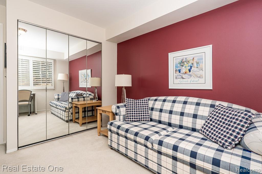 1697 Riverside Drive, Unit 15 Rochester Hills, MI 48309 - Photo 19 of 32 Gallery Image 19