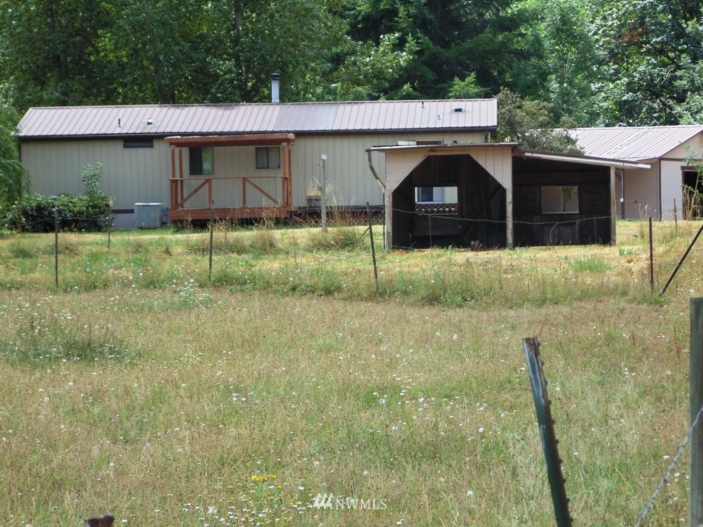 199 Hendrickson Road Vader, WA 98593 - Photo 12 of 13 Gallery Image 12