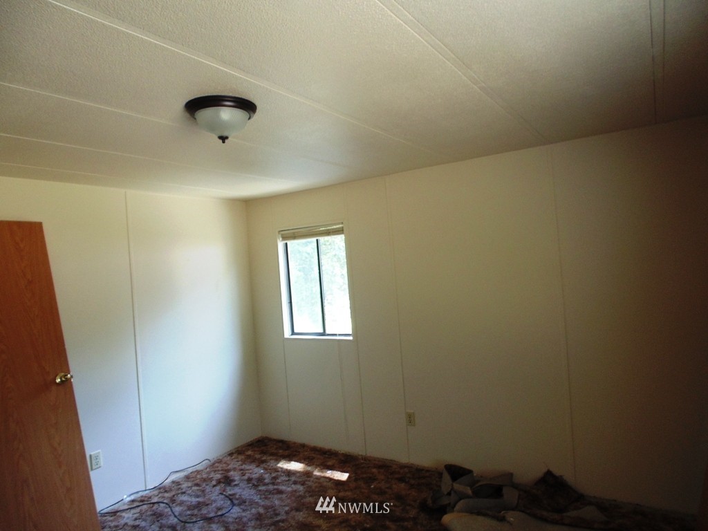 199 Hendrickson Road Vader, WA 98593 - Photo 8 of 13 Gallery Image 8
