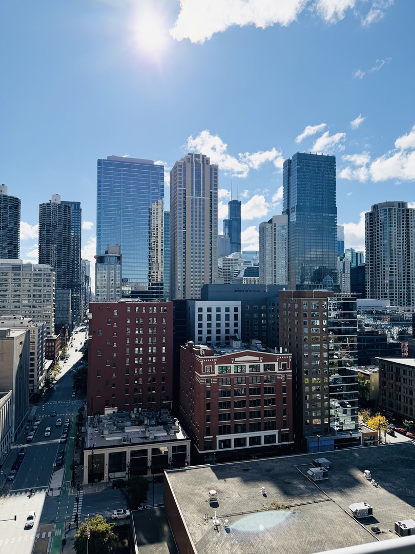 600 North Dearborn Street, Unit 1812 Chicago, IL 60654 - Photo 28 of 30