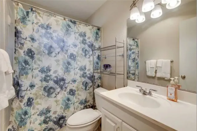 $3,249 | 2320 Montclaire Street, Unit B, Austin, TX 78704