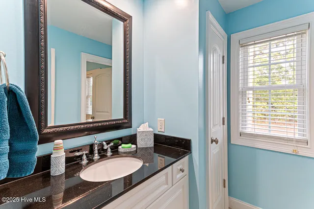 $950,000 | 286 Morgan Trail Court, West End, NC 27376