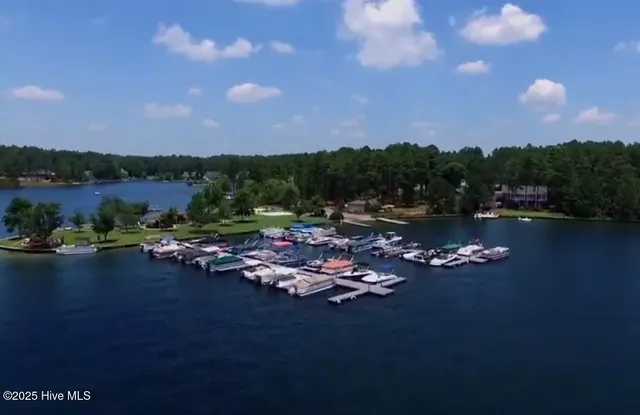 $950,000 | 286 Morgan Trail Court, West End, NC 27376