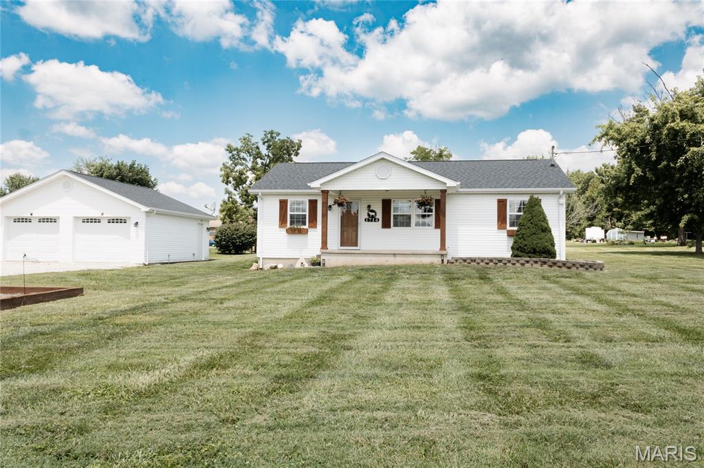1714 Wesley Chapel Road Farmington, MO 63640 - Photo 2 of 19