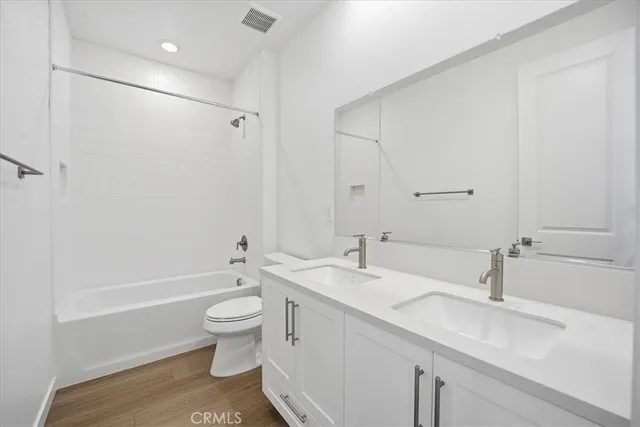 $1,066,770 | 2378 Channel Drive, Unit 105, Ventura, CA 93003