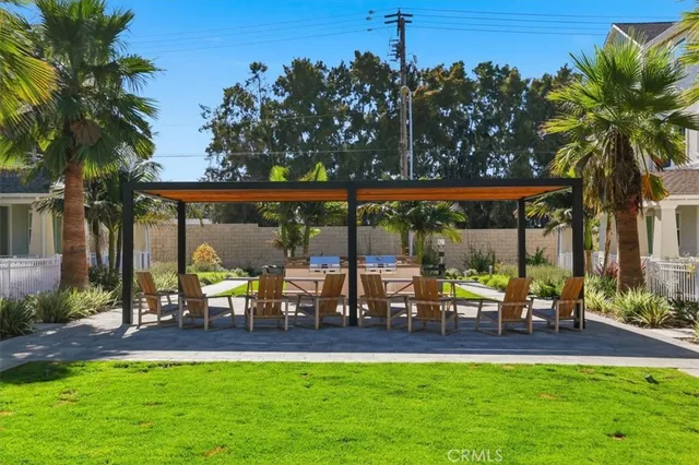 $1,066,770 | 2378 Channel Drive, Unit 105, Ventura, CA 93003