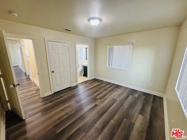 $3,600 | 138 East 97th Street, Los Angeles, CA 90003