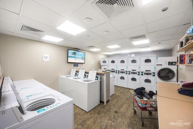 $240,000 | 5100 North Marine Drive, Unit 6B, Chicago, IL 60640