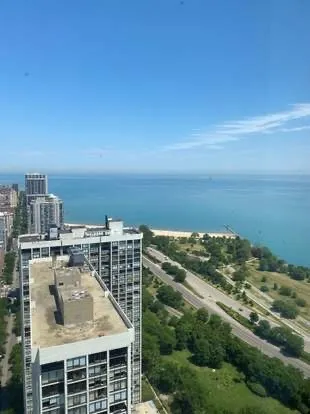 $240,000 | 5100 North Marine Drive, Unit 6B, Chicago, IL 60640