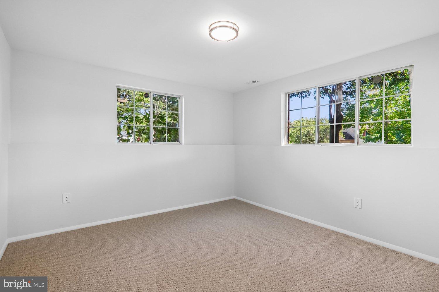 6612 Seward Road Bowie, MD 20720 - Photo 22 of 50 Bedroom
