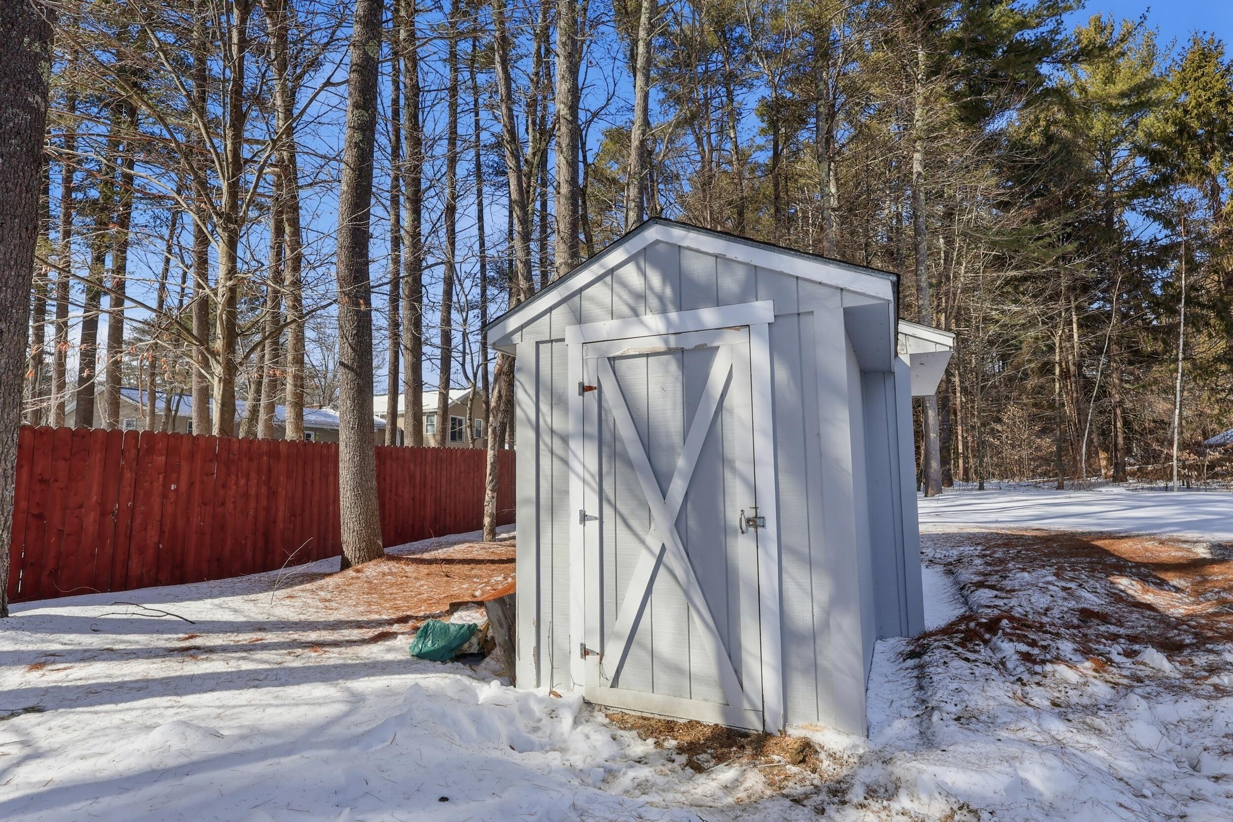 192 Varney Mill Road Windham, ME 04062 - Photo 5 of 18 25_7c90bb48-9c28-4bb4-bf4f-29e4876b4d24
