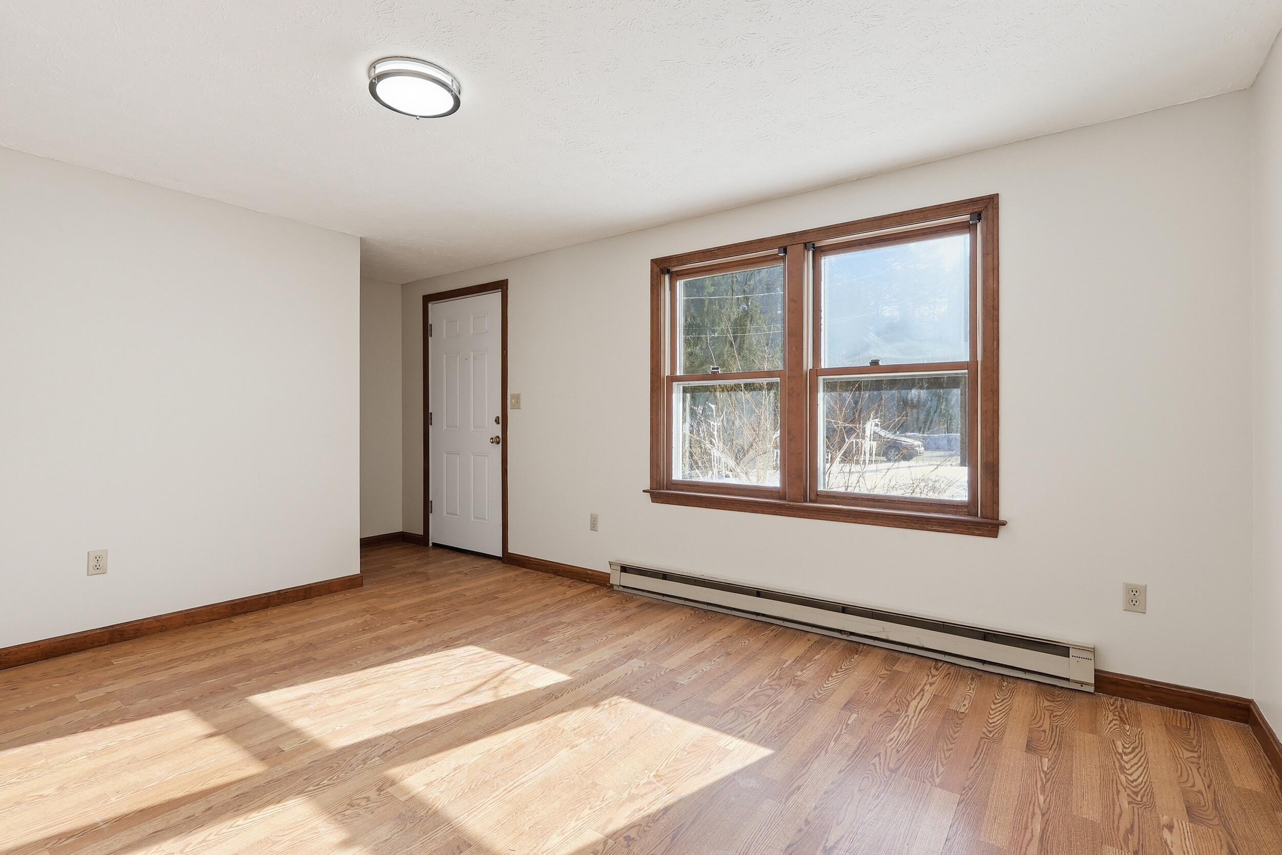 192 Varney Mill Road Windham, ME 04062 - Photo 10 of 18 7_img_0405